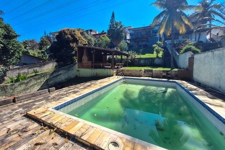 Casa de condomínio para alugar com 470m², 5 quartos e 2 vagas Casa de condomínio para alugar com 470m², 5 quartos e 2 vagasQuintal