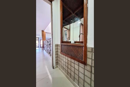 Casa de condomínio para alugar com 470m², 5 quartos e 2 vagas Casa de condomínio para alugar com 470m², 5 quartos e 2 vagasLavabo