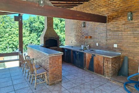 Casa de condomínio para alugar com 470m², 5 quartos e 2 vagas Casa de condomínio para alugar com 470m², 5 quartos e 2 vagasQuintal