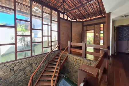 Mezanino de casa de condomínio à venda com 4 quartos, 390m² em Badu, Niterói