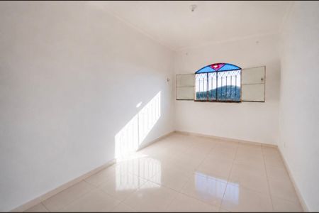 Quarto de casa para alugar com 2 quartos, 60m² em Alcantara, São Gonçalo