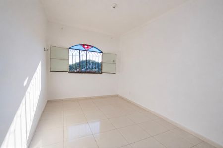 Casa para alugar com 60m², 2 quartos e sem vaga Casa para alugar com 60m², 2 quartos e sem vagaQuarto