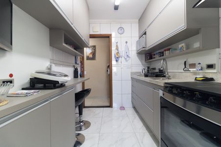 Cozinha de apartamento à venda com 3 quartos, 65m² em Jardim Botucatu, São Paulo