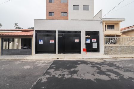 Apartamento para alugar com 40m², 2 quartos e sem vaga Apartamento para alugar com 40m², 2 quartos e sem vagaFachada
