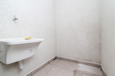 Apartamento para alugar com 40m², 2 quartos e sem vaga Apartamento para alugar com 40m², 2 quartos e sem vagaÁrea de Serviço
