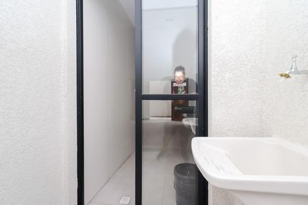 Apartamento para alugar com 40m², 2 quartos e sem vaga Apartamento para alugar com 40m², 2 quartos e sem vagaÁrea de Serviço