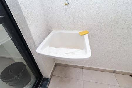 Apartamento para alugar com 40m², 2 quartos e sem vaga Apartamento para alugar com 40m², 2 quartos e sem vagaÁrea de Serviço