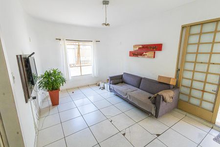 sala de casa à venda com 4 quartos, 250m² em Alípio de Melo, Belo Horizonte