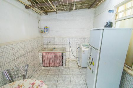 area de serviço de casa à venda com 4 quartos, 250m² em Alípio de Melo, Belo Horizonte