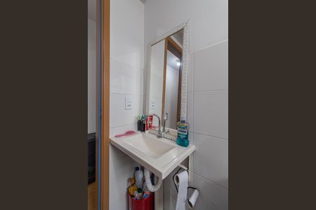 Banheiro de apartamento à venda com 2 quartos, 44m² em Colônia (zona Leste), São Paulo