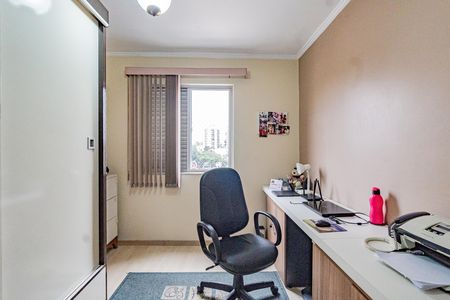 Quarto  de apartamento à venda com 3 quartos, 238m² em Vila Santo Estefano, São Paulo