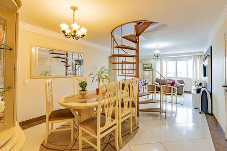 Sala de apartamento à venda com 3 quartos, 238m² em Vila Santo Estefano, São Paulo