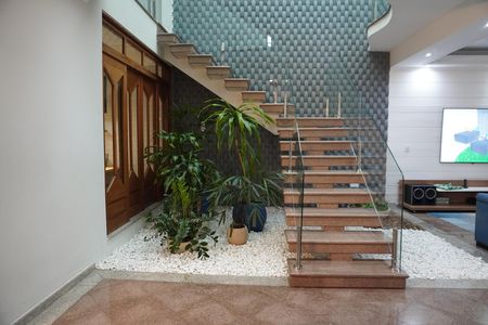 Casa à venda com 4 quartos, 328m² em Jardim Nossa Senhora do Carmo, São Paulo