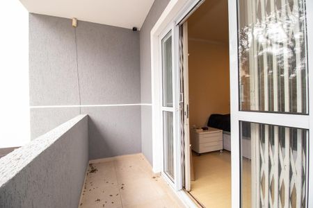 Sacada de casa à venda com 3 quartos, 185m² em Novo Mundo, Curitiba