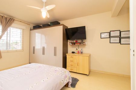 Casa à venda com 185m², 3 quartos e 2 vagasQuarto 2