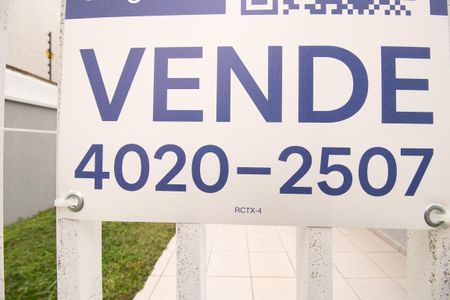 Casa à venda com 185m², 3 quartos e 2 vagasDetalhe