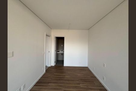 Quarto de apartamento à venda com 1 quarto, 55m² em Centro, Curitiba