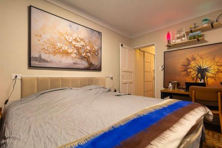 Quarto 2 de casa para alugar com 2 quartos, 80m² em Vila Talarico, São Paulo