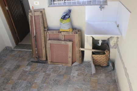 Sacada com área de serviço  de apartamento para alugar com 2 quartos, 70m² em Vila Augusta, Guarulhos