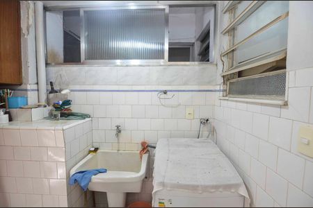 Apartamento para alugar com 75m², 2 quartos e sem vaga Apartamento para alugar com 75m², 2 quartos e sem vagaÁrea de Serviço