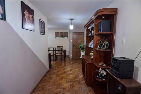 Apartamento para alugar com 75m², 2 quartos e sem vaga Apartamento para alugar com 75m², 2 quartos e sem vagaSala