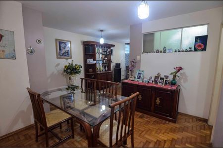 Apartamento para alugar com 75m², 2 quartos e sem vaga Apartamento para alugar com 75m², 2 quartos e sem vagaSala
