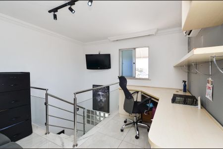 Apartamento para alugar com 163m², 3 quartos e 2 vagasEscritório