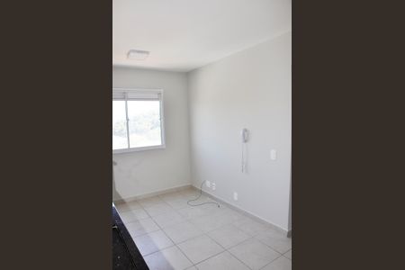 Apartamento à venda com 32m², 2 quartos e sem vaga Apartamento à venda com 32m², 2 quartos e sem vagaDetalhe - Sala