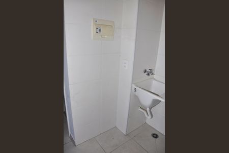 Apartamento à venda com 32m², 2 quartos e sem vaga Apartamento à venda com 32m², 2 quartos e sem vagaDetalhe - Cozinha Americana e Área de Serviço