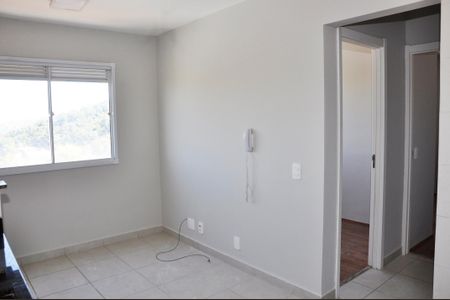 Apartamento à venda com 32m², 2 quartos e sem vaga Apartamento à venda com 32m², 2 quartos e sem vagaDetalhe - Sala