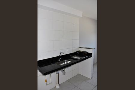 Apartamento à venda com 32m², 2 quartos e sem vaga Apartamento à venda com 32m², 2 quartos e sem vagaDetalhe - Cozinha Americana e Área de Serviço