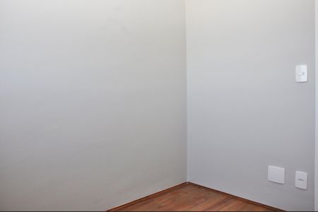Apartamento à venda com 32m², 2 quartos e sem vaga Apartamento à venda com 32m², 2 quartos e sem vagaDetalhe - Quarto 02