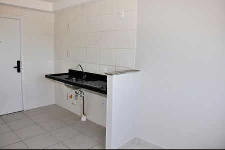 Apartamento à venda com 32m², 2 quartos e sem vaga Apartamento à venda com 32m², 2 quartos e sem vagaDetalhe - Sala