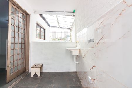 Área de Serviço de casa para alugar com 3 quartos, 125m² em Jardim D’abril, Osasco