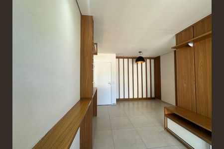 Sala de apartamento à venda com 3 quartos, 73m² em Tamboré, Barueri