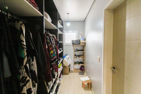Suíte 1 de casa de condomínio para alugar com 3 quartos, 225m² em Neópolis, Gravataí