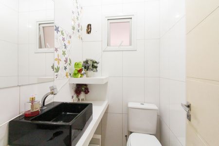 Casa de condomínio para alugar com 225m², 3 quartos e 3 vagas Casa de condomínio para alugar com 225m², 3 quartos e 3 vagasLavabo
