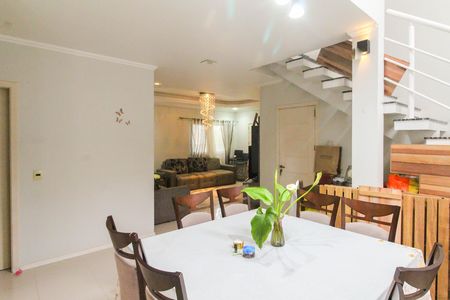 Casa de condomínio para alugar com 225m², 3 quartos e 3 vagas Casa de condomínio para alugar com 225m², 3 quartos e 3 vagasSala 1