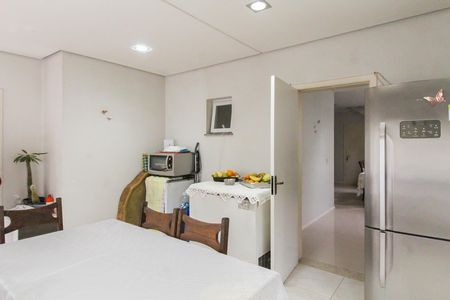 Cozinha e Área de Serviço de casa de condomínio para alugar com 3 quartos, 225m² em Neópolis, Gravataí