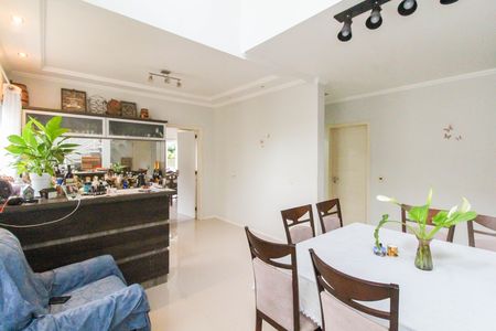 Sala 1 de casa de condomínio para alugar com 3 quartos, 225m² em Neópolis, Gravataí