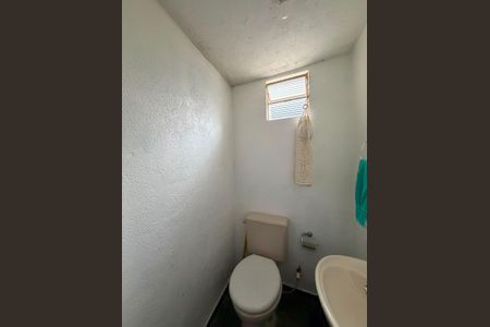Casa à venda com 115m², 2 quartos e 2 vagas