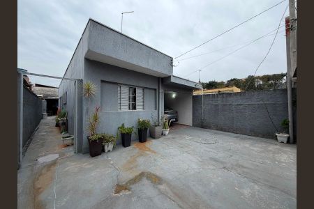 Casa à venda com 115m², 2 quartos e 2 vagas