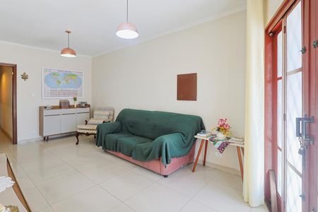 Sala de casa à venda com 3 quartos, 129m² em Jardim Ana Maria, São Paulo