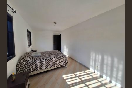 Quarto 1 de casa à venda com 5 quartos, 218m² em Serra Grande, Niterói