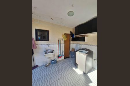 Cozinha e Área de Serviço de casa à venda com 5 quartos, 218m² em Serra Grande, Niterói