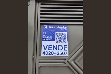 Casa à venda com 200m², 3 quartos e 2 vagas Casa à venda com 200m², 3 quartos e 2 vagasplaquinha