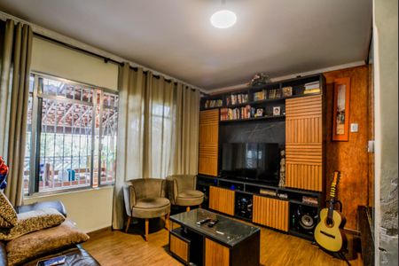 Casa à venda com 3 quartos, 200m² em Jardim Progresso, Santo André