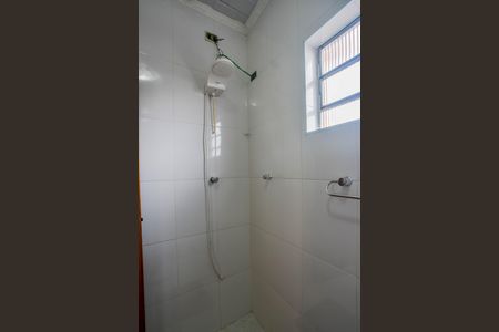 Casa à venda com 200m², 3 quartos e 2 vagas Casa à venda com 200m², 3 quartos e 2 vagasBanheiro 1
