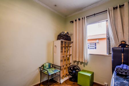 Casa à venda com 200m², 3 quartos e 2 vagas Casa à venda com 200m², 3 quartos e 2 vagasQuarto 2