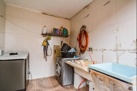 Área de Serviço de casa à venda com 3 quartos, 200m² em Jardim Progresso, Santo André